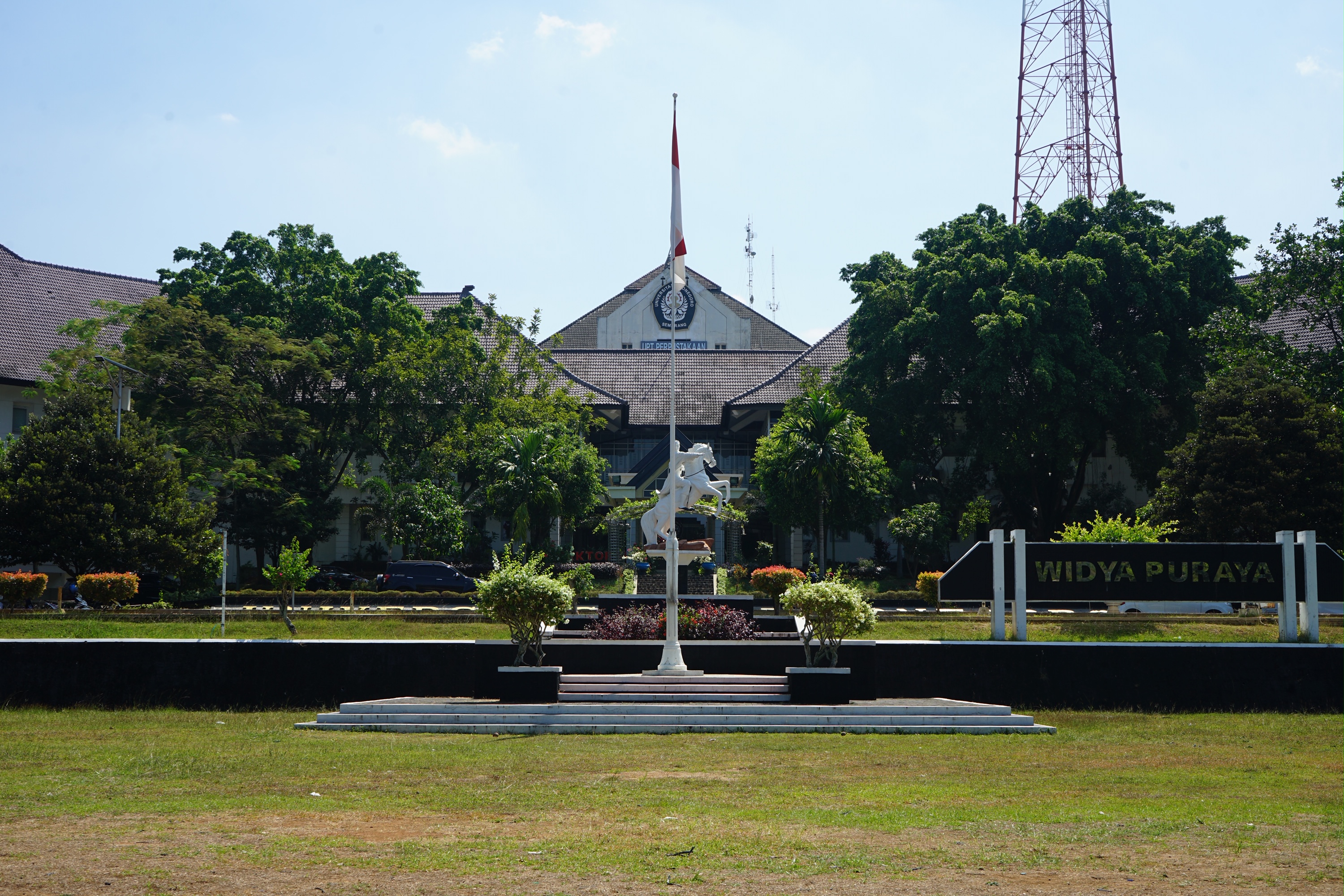 Kampus Universitas Diponegoro